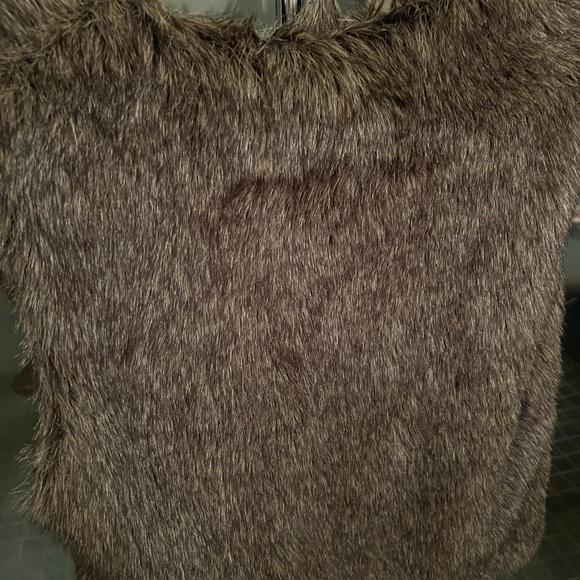Jack by Steve Madden faux fur vest - Picture 2 of 3